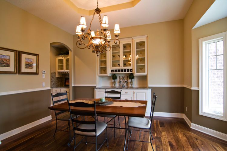 6357 Merrimac Dining