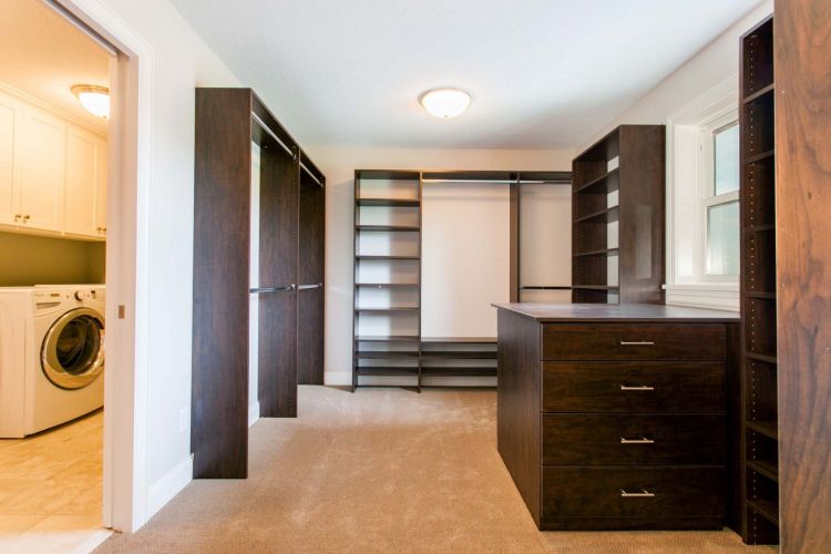 5680 Plymouth Home for Sale Walk in Closet CreekHill