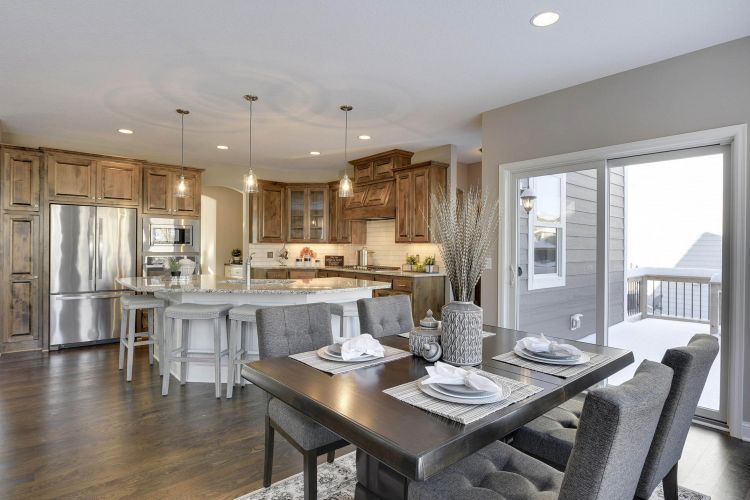 Custom Homes Plyouth 16200 59th Ave Creek Hill