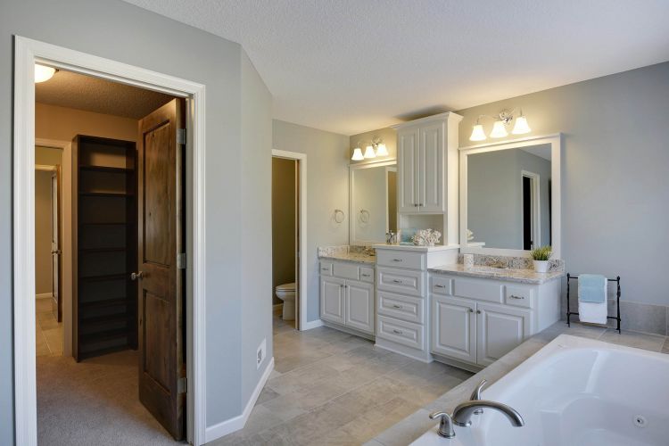 Custom Plymouth MN Homes 16200 Creek Hill Custom
